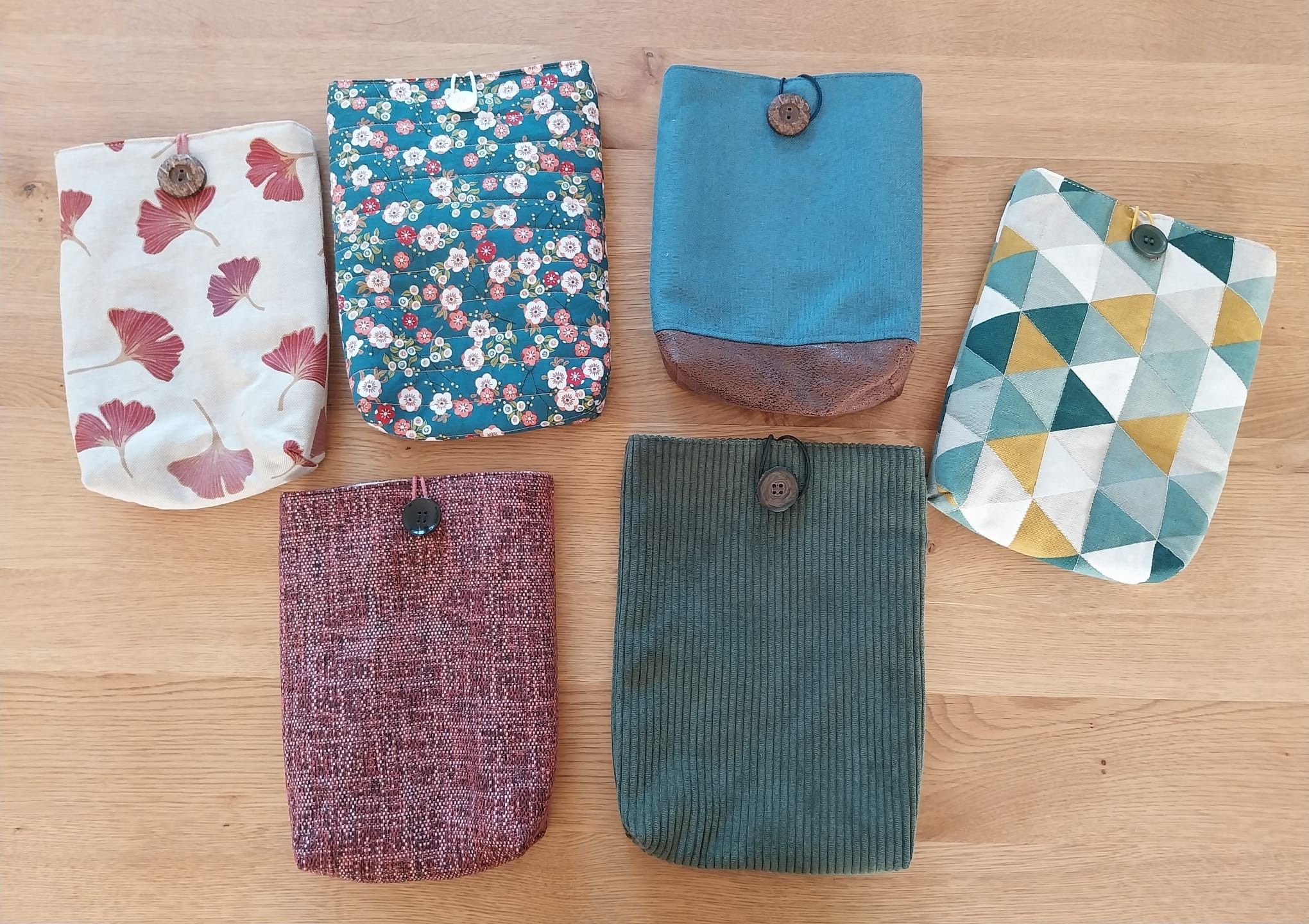 pochette-à-livre, DIY, chutes-de-tissus